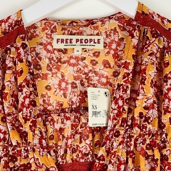 Free People‎ Boho Floral Blouse Women's Size XS Bell Sleeve Peasant Top Comfy - Picture 5 of 15